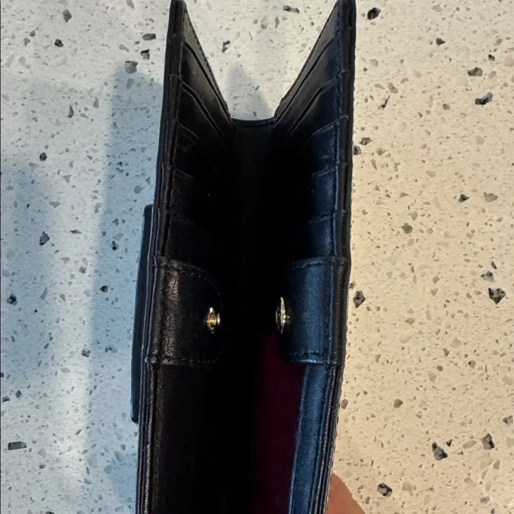 Kate Spade Black and White Leather Striped Clutch Wallet Snap Closure EUC